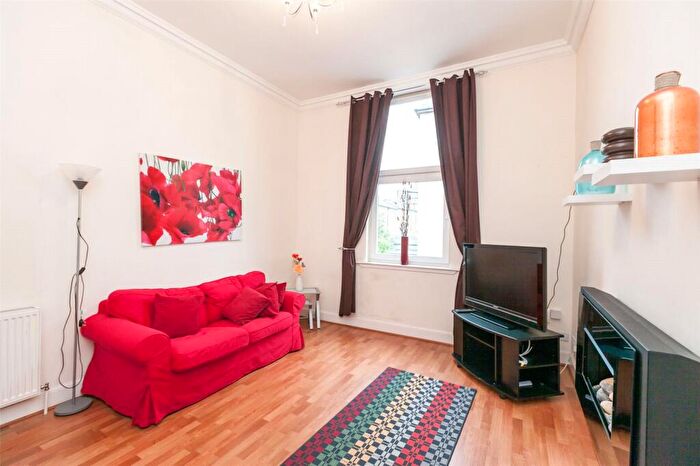 5 Bedroom Flat To Rent In () Grove Street, Edinburgh, EH3