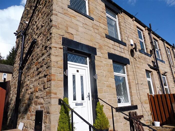 2 Bedroom End Terrace House To Rent In Top Of Carr, Batley, WF17