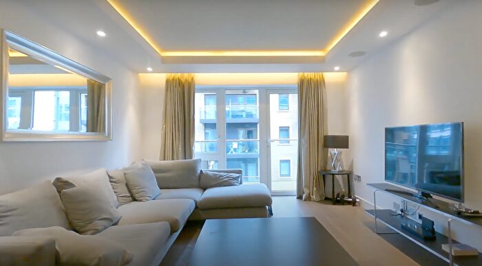 2 Bedroom Flat To Rent In Parr's Way, London, W6