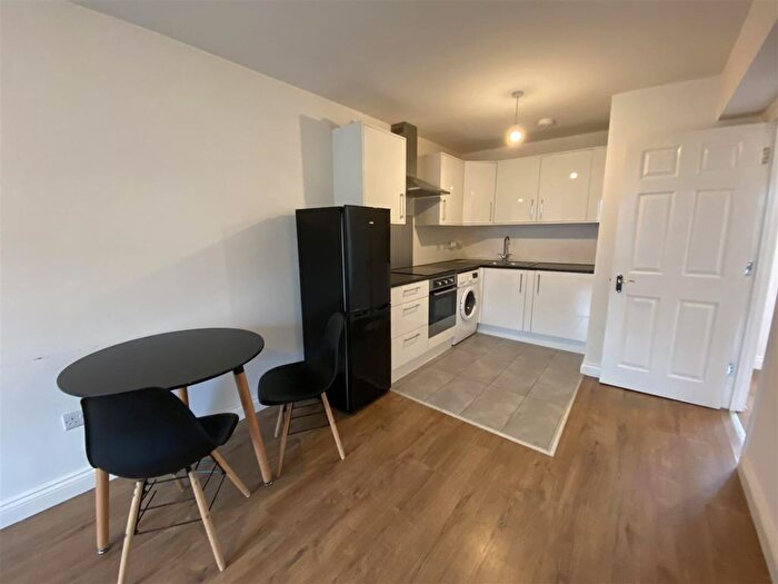 1 Bedroom Flat To Rent In Princess Road West, Leicester, LE1