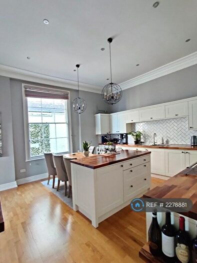 2 Bedroom Maisonette To Rent In Kenilworth Road, Leamington Spa, CV32