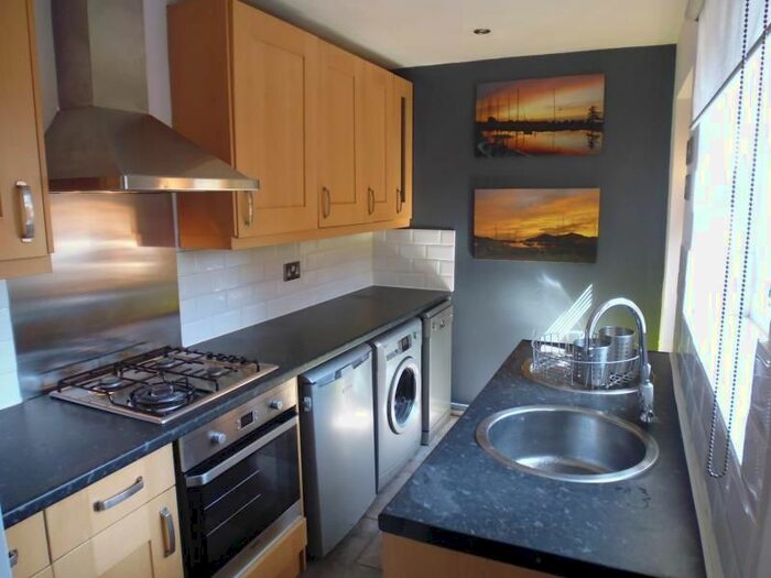 2 Bedroom Terraced House To Rent In Heddon Place, Meanwood, Leeds, LS6