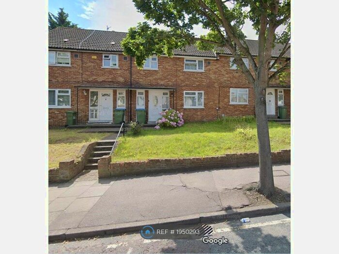 3 Bedroom Terraced House To Rent In Mcleod Road, London, SE2