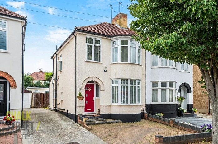 3 Bedroom Semi-Detached House For Sale In Bruce Avenue, Hornchurch, RM12