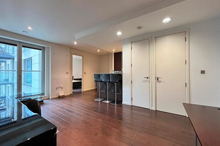 1 Bedroom Apartment To Rent In Baltimore Wharf, Canary Wharf, London, E14