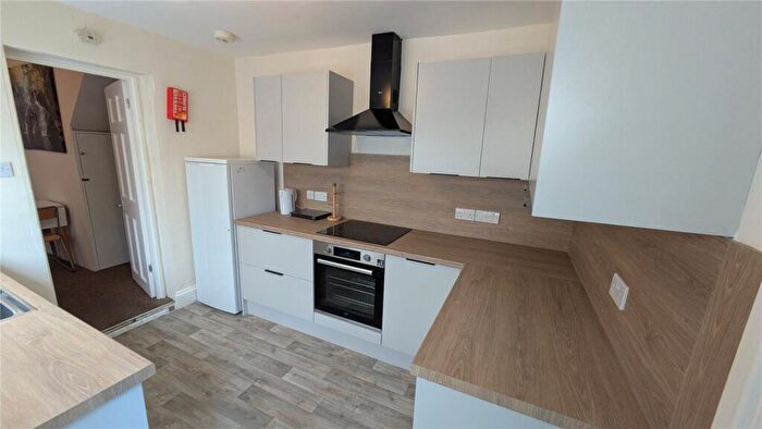 4 Bedroom Terraced House To Rent In Third Avenue, BA2