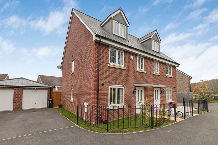 3 Bedroom Semi-Detached House To Rent In Henry Shute Road, Bristol, BS16