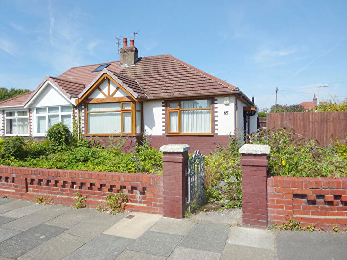 2 Bedroom Semi-Detached Bungalow For Sale In Devonshire Avenue, Thornton Cleveleys, Lancashire, FY5