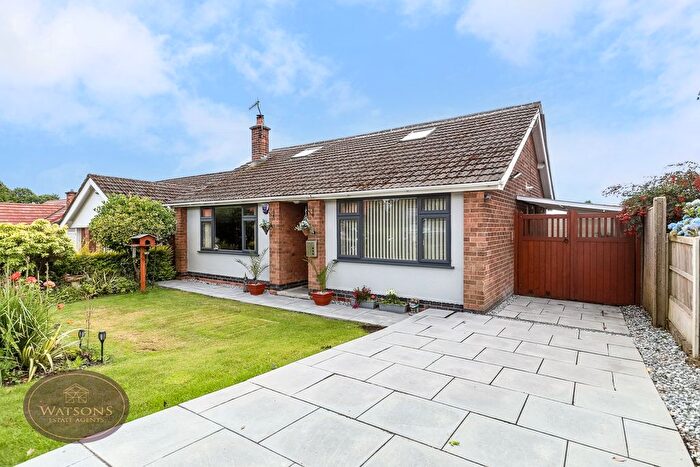 3 Bedroom Detached Bungalow For Sale In Chewton Avenue, Eastwood, Nottingham, NG16