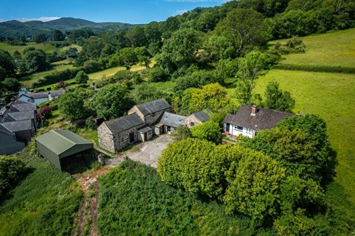 3 Bedroom Detached Bungalow For Sale In Hendre Road, Conwy, LL32