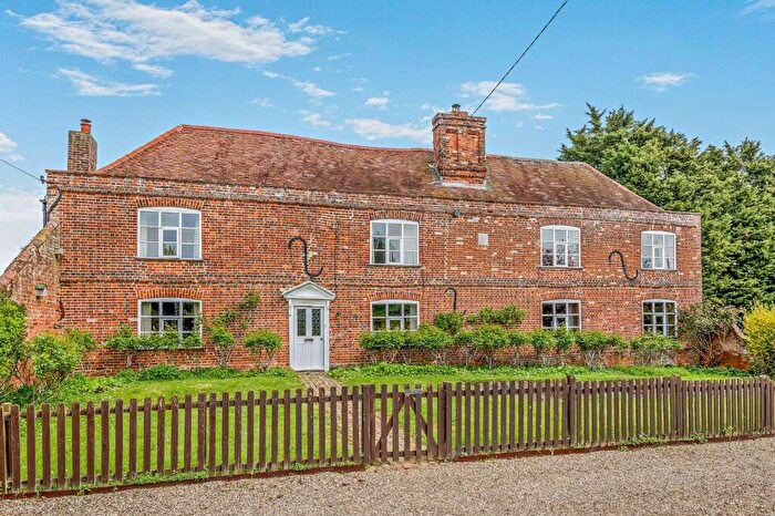 5 Bedroom Detached House For Sale In Sheepcotes Lane, Silver End, Witham, Essex, CM8