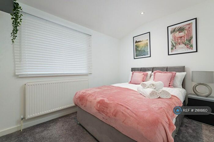 3 Bedroom Semi-Detached House To Rent In Malmstone Avenue, Merstham, Redhill, RH1