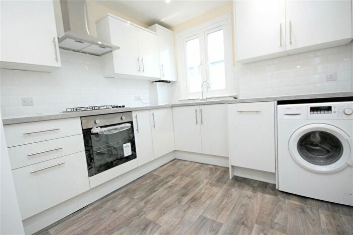 4 Bedroom Maisonette To Rent In Olive Road, London, NW2