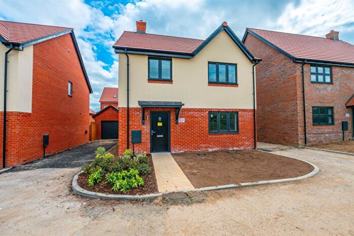 4 Bedroom Detached House For Sale In Plot The Beech, Green Park Gardens, Goffs Oak, Waltham Cross, EN7