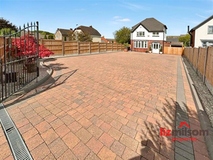 3 Bedroom Detached House For Sale In Burton Road, Woodville, DE11
