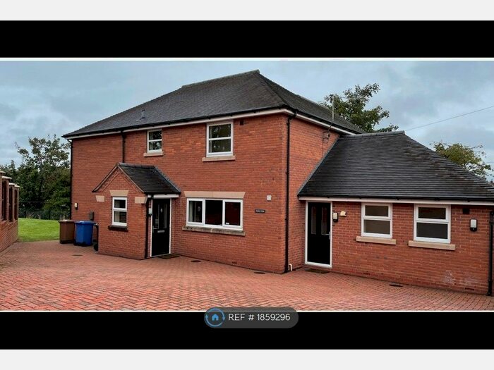 6 Bedroom Detached House To Rent In Minton Street, Stoke-On-Trent, ST4