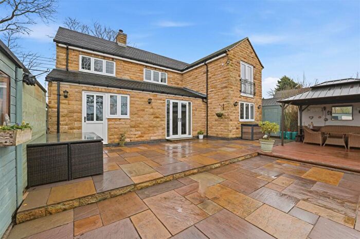 3 Bedroom Detached House For Sale In Dark Lane, Calow, Chesterfield, S44