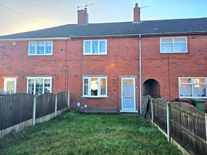 3 Bedroom Terraced House For Sale In Smeaton Road, Upton, Wakefield, WF9