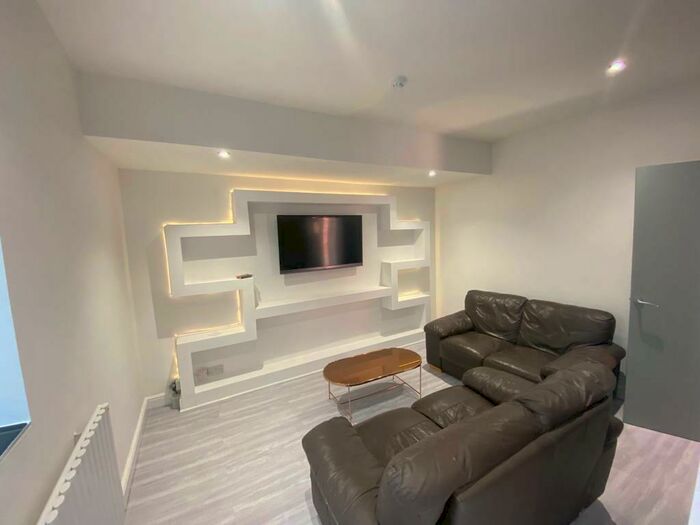 1 Bedroom House Of Multiple Occupation To Rent In Gulson Road, Coventry, West Midlands, CV1