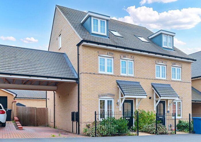 3 Bedroom Semi-Detached House For Sale In Gumcester Way, Godmanchester, Huntingdon, Cambridgeshire, PE29