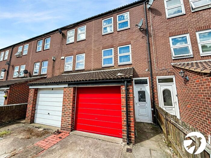 3 Bedroom Terraced House To Rent In Fieldfare Road, London, SE28