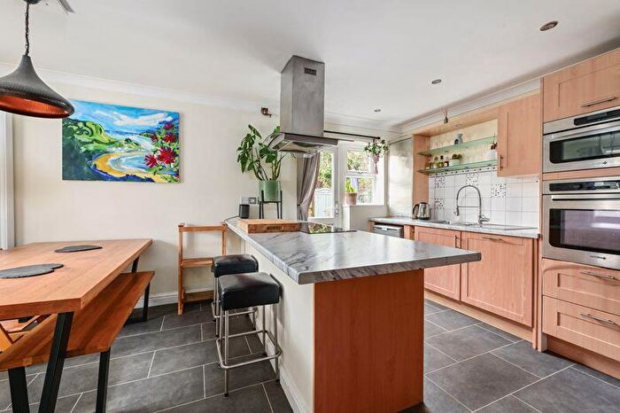 3 Bedroom Terraced House For Sale In Beddington Court, Lychpit, RG24