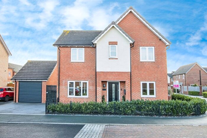 4 Bedroom Detached House For Sale In Rayner Way, Castleford, WF10