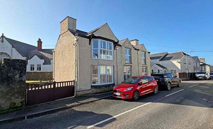 3 Bedroom Detached House For Sale In Llaneilian Road, Amlwch, Isle Of Anglesey, LL68