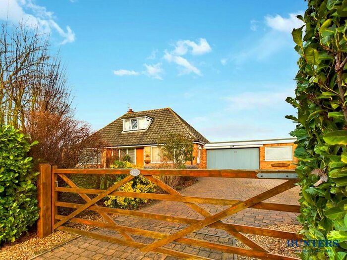 3 Bedroom Detached Bungalow For Sale In Back Lane, Holme-On-Spalding-Moor, York, YO43