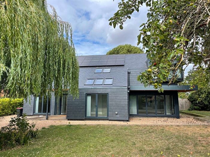 4 Bedroom Detached House For Sale In High Street, Sherington, Newport Pagnell, MK16