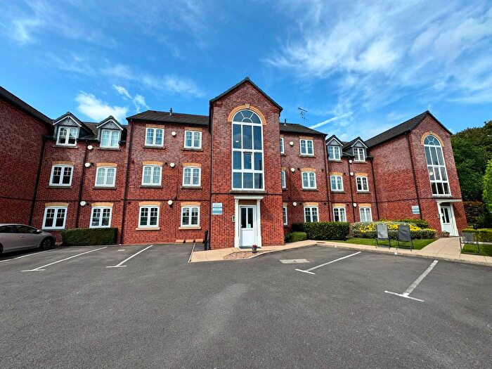 2 Bedroom Flat For Sale In Bentley Wharf, Willenhall, WV12
