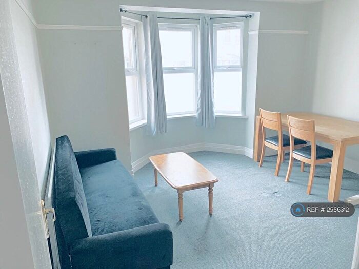 1 Bedroom Flat To Rent In Southampton Street, Reading, RG1