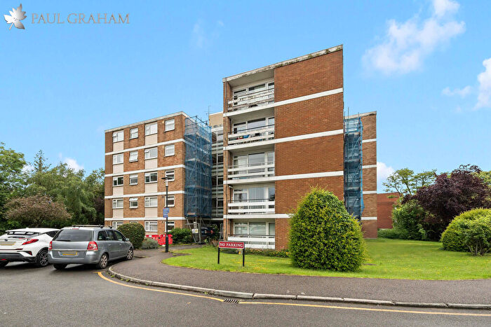 2 Bedroom Apartment For Sale In Shirley Road, Wallington, SM6