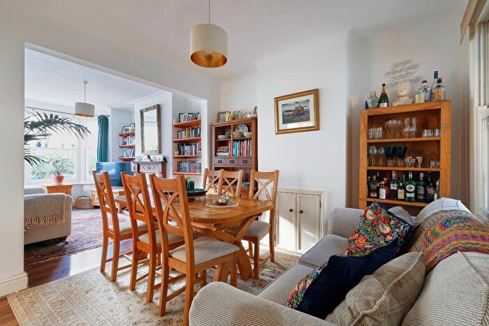 3 Bedroom Terraced House For Sale In Marshall Road, Cambridge, CB1