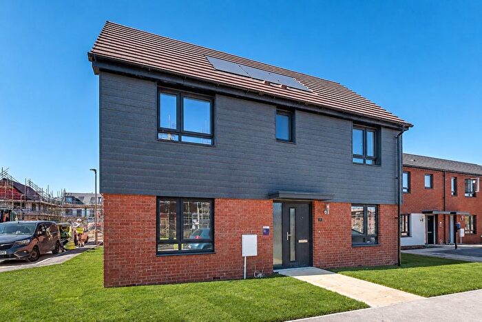 3 Bedroom Flat To Rent In Roundhouse Road, Didcot, OX11