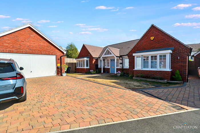 2 Bedroom Detached Bungalow For Sale In Deerhurst Gardens, Welford-on-Avon, CV37