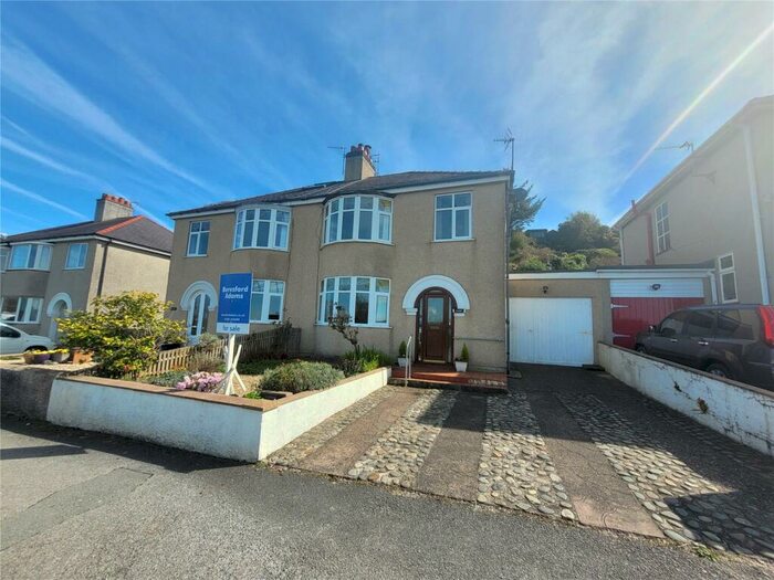 3 Bedroom Semi-Detached House For Sale In Bangor Road, Caernarfon, Gwynedd, LL55