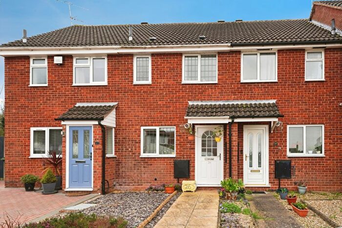 2 Bedroom Terraced House For Sale In Framlingham Close, Worcester, Worcestershire, WR5