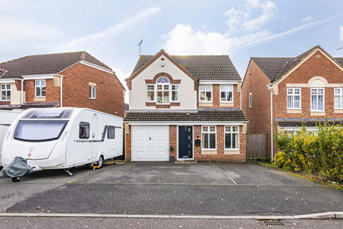 4 Bedroom Detached House For Sale In Buntingbank Close, South Normanton, DE55