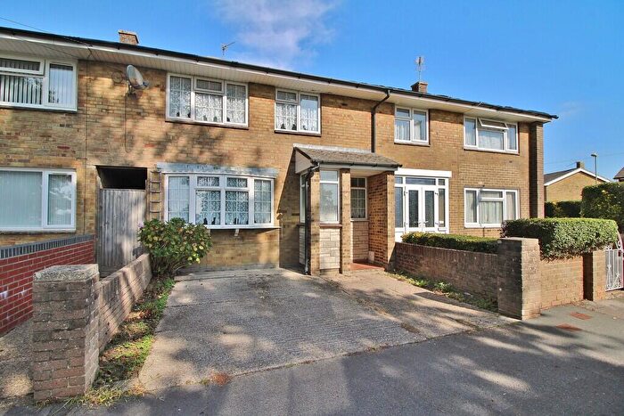 3 Bedroom Terraced House For Sale In Longstock Road, West Leigh, PO9