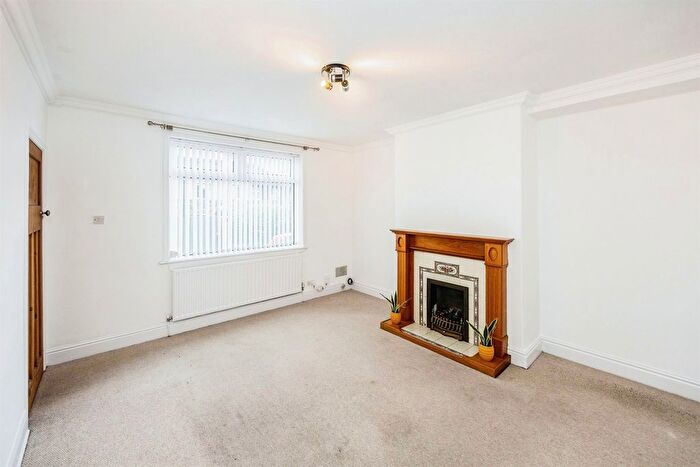 2 Bedroom End Of Terrace House For Sale In Nelson Street, Sowerby Bridge, HX6