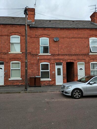 3 Bedroom Terraced House To Rent In Eastwood Street, Nottingham, NG6