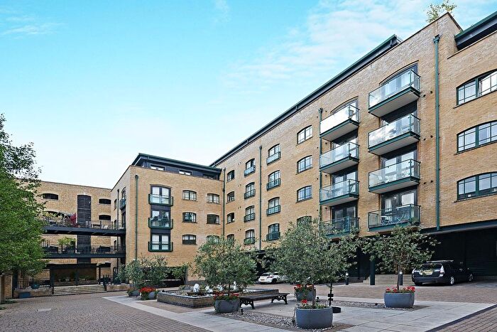 2 Bedroom Flat To Rent In Butlers Amp; Colonial Wharf, London, SE1