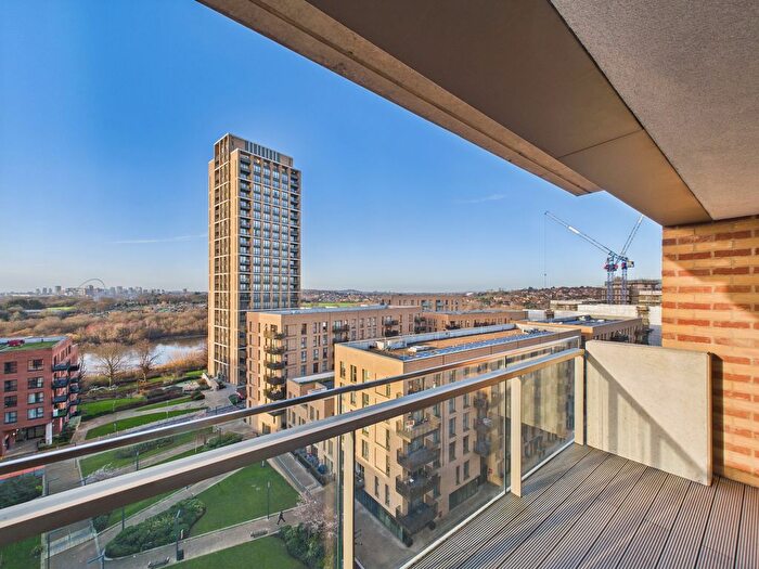 2 Bedroom Flat For Sale In Damsel Walk, London, NW9