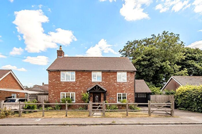 4 Bedroom Detached House For Sale In West View, Everleigh, Marlborough, SN8