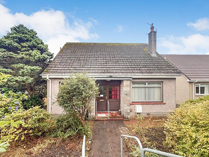 3 Bedroom Detached House For Sale In Drummilling Drive, West Kilbride, KA23