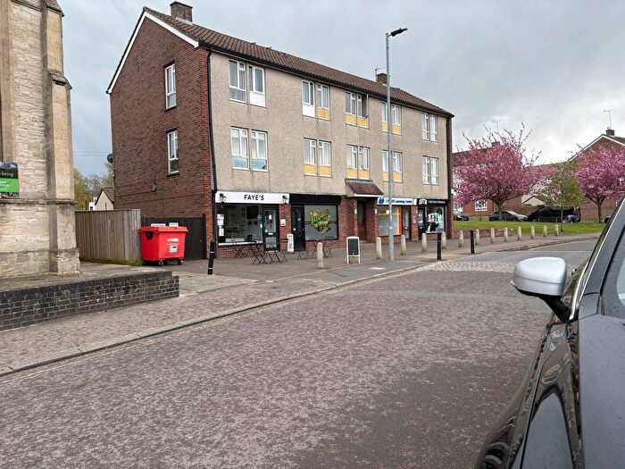 2 Bedroom Flat To Rent In Devizes, SN10