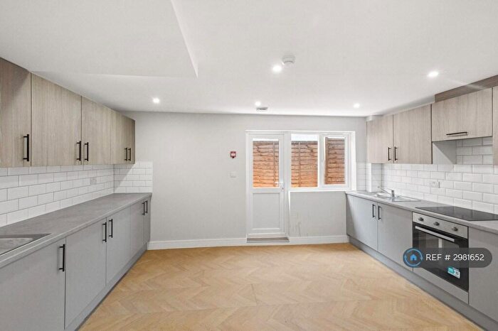 Studio To Rent In Reginald St, Luton, LU2
