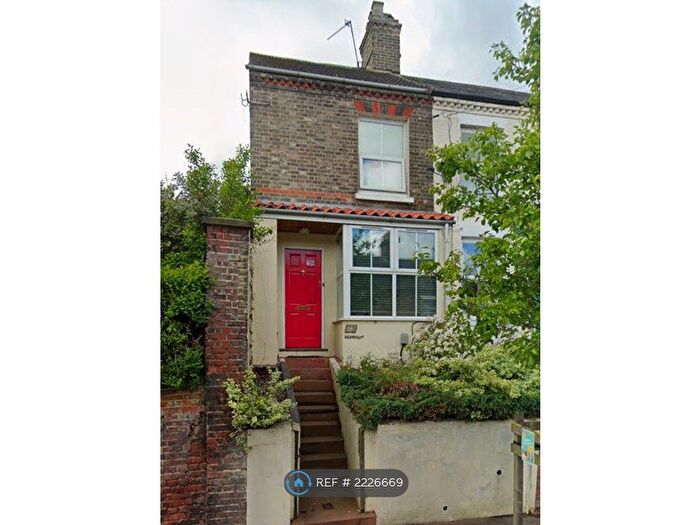 3 Bedroom Terraced House To Rent In Edinburgh Road, Norwich, NR2