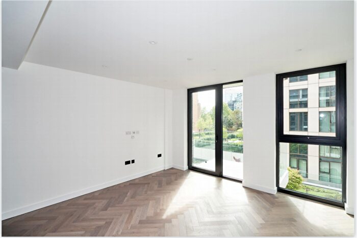 2 Bedroom Apartment To Rent In London Dock, Merino Gardens, E1W